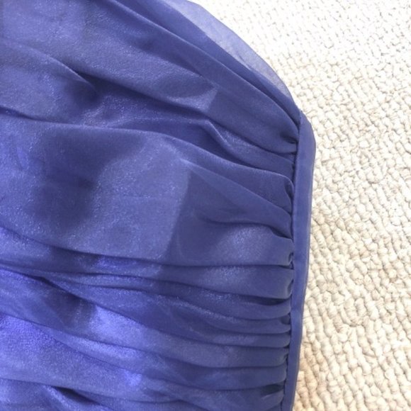 LIKE NEW Prom Dress (two piece set) - Picture 10 of 16